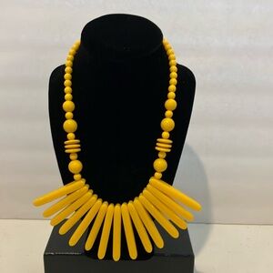 Vintage yellow boho plastic bead necklace. Preowned